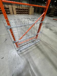 Used wire mesh decking for warehosue rack  - 48' x 46' - Photo 2