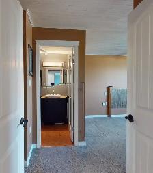 #7361 -1 Bed/1 Bath Condo $1450 Available Oct 1st  H/W incl. - Photo 8