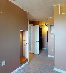 #7361 -1 Bed/1 Bath Condo $1450 Available Oct 1st  H/W incl. - Photo 11