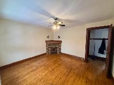 2 Bedroom in Niagara Falls Near Hospitality District - Photo 3