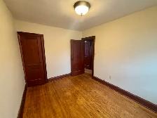 2 Bedroom in Niagara Falls Near Hospitality District - Photo 13