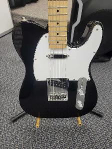 Squier Fender telecaster Electric Guitar - Black