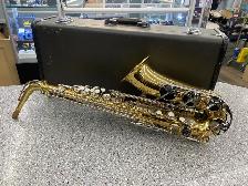Yamaha YAS-26 ALTO Saxophone