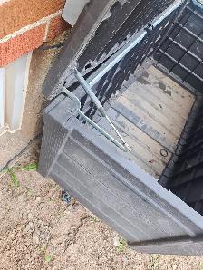 Free outdoor bin