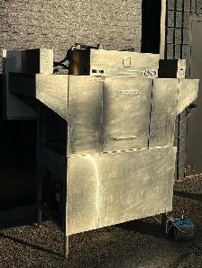 Hobart C44A Conveyor Dishwasher – Electric, Working - Photo 2