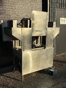 Hobart C44A Conveyor Dishwasher – Electric, Working - Photo 3