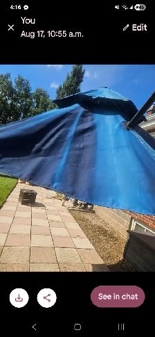 Free large umbrella on crank stand - Photo 2