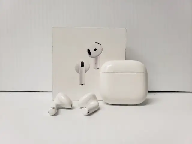 (9920734) Apple A3059 Airpods 4