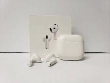 (9920734) Apple A3059 Airpods 4