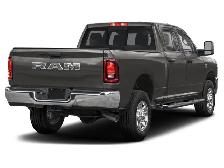 2027 Ram 2500 BLACK EXPRESS 6.4L HEMI - Photo 2