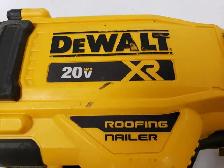 (9920483) Dewalt DCN45RN Roofing Nailer - Photo 3