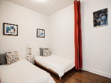 Luxury Penthouse Condo — 1 Bedroom   Den   Large Balcony - Photo 5