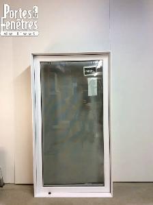 10239BP Fenêtre Battant PVC Blanc 1 sect 1 ouvr 33 7/8 x 62