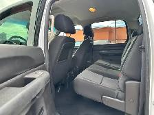 2014  GMC SIERRA 2500HD SLE CREW CAB – 6.0L V8 GAS -4X4 - Photo 12