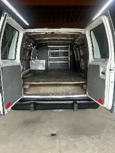 2011 Ford E250 Cargo Van - Photo 6