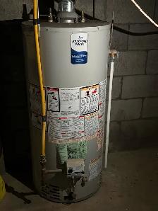 40  Natural Gas Hot Water Tanks – Tested – Bulk Lot