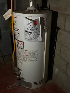 40  Natural Gas Hot Water Tanks – Tested – Bulk Lot - Photo 6