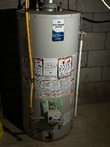 40  Natural Gas Hot Water Tanks – Tested – Bulk Lot - Photo 8