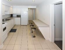 SUMMER $695 SUBLET — FEMALE ONLY ON CAMPUS WESTERN - Photo 3