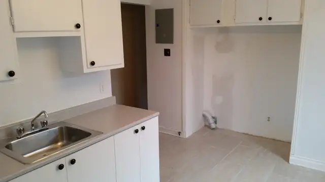 3 ½ propre au 2e étage d’un triplex à Rosemont