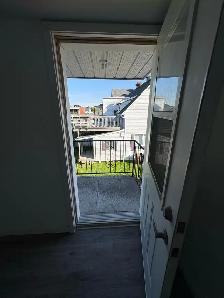 4½ lumineux avec walk-in – rue Massicotte, Tr - Photo 9