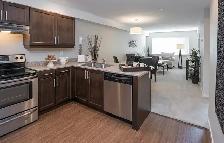 Stunning Bachelor suites at The Crest in Nanaimo! - Photo 2