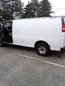 2014 Chevrolet Express Cargo Van 2 door 451 535 km  2 door e - Photo 6