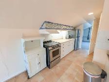 977 Parkhill Ave, Burlington - All Inclusive 1 Bed Upper Unit - Photo 7