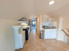 977 Parkhill Ave, Burlington - All Inclusive 1 Bed Upper Unit - Photo 8