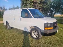 2007 GMC Savana 2500 - Photo 3