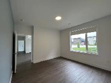 2 Bdrms/ 2 bthrms/ Garage/ Townhouse Shiraz Gardens 50 - Photo 14