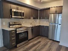 1 bedroom Den - Pickering (Internet Included , NO parking) - Photo 2