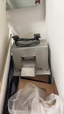 broken equipment to be picked up - Photo 3