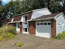 PROPERTY LISTING Duplex – Carson Grove, Ottawa - Photo 2