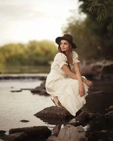 book your fall photoshoot budget friendly rates - Photo 4