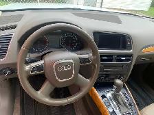 Audi Q5 2011 Quattro 2.0L - Photo 2