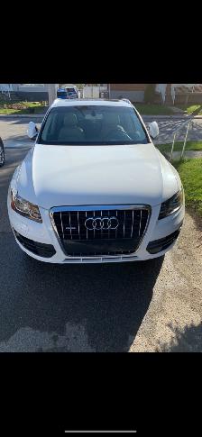 Audi Q5 2011 Quattro 2.0L - Photo 5