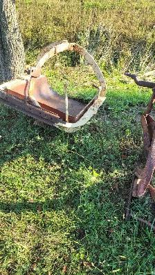 tractor and equipment - Photo 3
