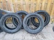 4 Goodyear Ultra Grip winter tires: - Photo 2