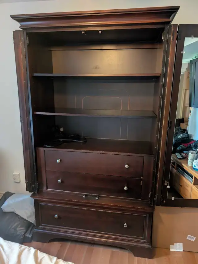 MOVING SALE - EVERYTHING MUST GO
