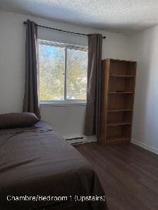 Chambres spacieuses meublée – Cour, parking inclus, près du bus - Photo 13