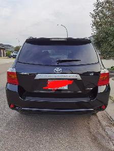 CAR FOR SALE:  2009 Toyota Highlander | 4WD 4dr V6 Sport - Photo 3