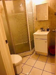 Room for rent in Crescent Heights NW - Photo 5