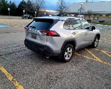 2019 SILVER TOYOTA RAV4 LE AWD | $20,500 | 647-795-0110 - Photo 7