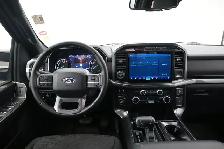 2023 Ford F-150 XLT Lane Keep Assist, Rearview Camera, Chrome St - Photo 21