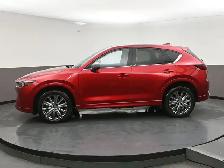 2024 Mazda CX-5 Signature Fully Loaded! Leather, Sunroof, Apple/ - Photo 37