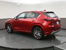 2024 Mazda CX-5 Signature Fully Loaded! Leather, Sunroof, Apple/ - Photo 38