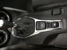2023 Chevrolet Camaro - Photo 12