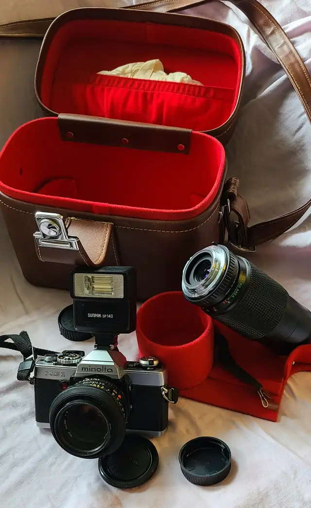 Vintage Minolta XG-1 35mm Film Camera