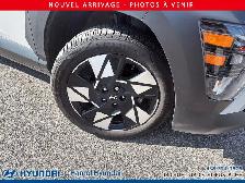 2024 Hyundai Kona PREFERRED TREND AWD - Photo 2